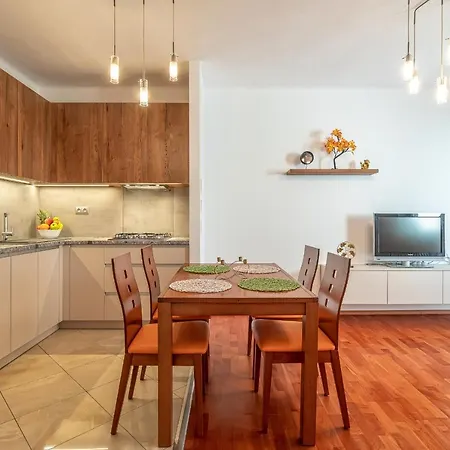 Cosy Flat Close To Bratysława