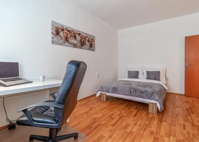 Apartament Cosy Flat Close To Bratysława