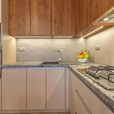 Cosy Flat Close To Apartment